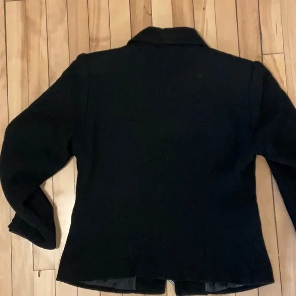 Zippered jacket - Picture 3 of 3